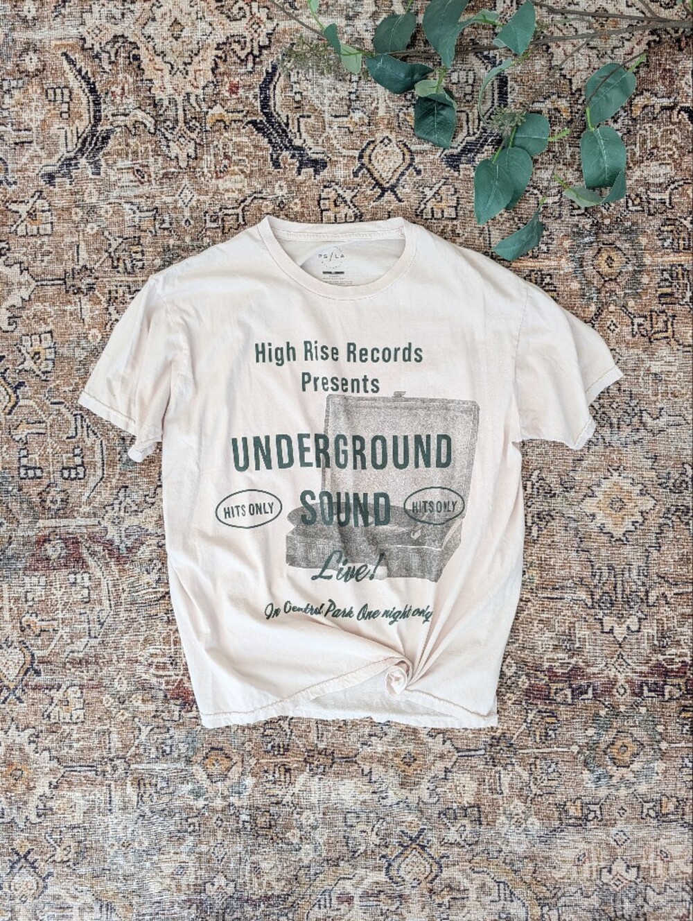 PacSun High Rise Records Underground Sound Live T-Shirt M/L